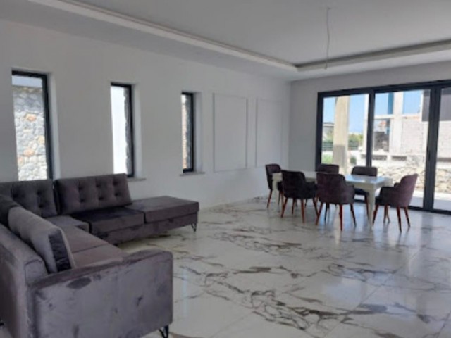 3+1 VILLA FOR SALE WITH POOL IN GIRNE &ÇATALKÖY!