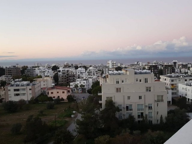 пентхаус Арендовать in Girne Merkez, Кирения