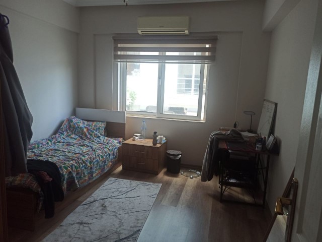 Flat For Sale in Girne Merkez, Kyrenia