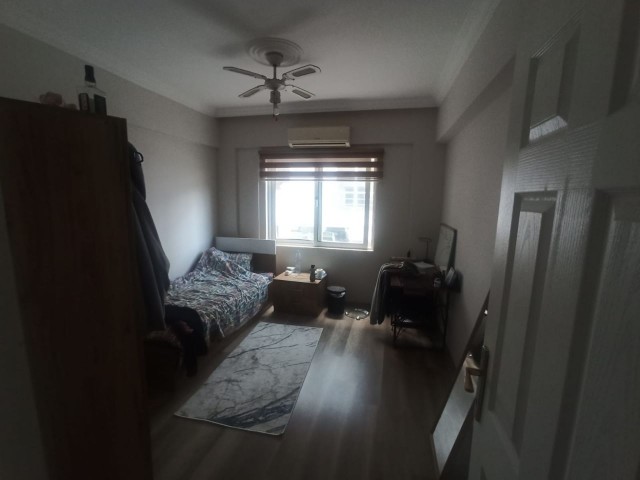 Flat For Sale in Girne Merkez, Kyrenia