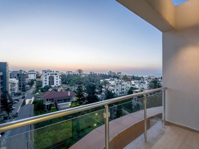 2+1 FLATS FOR SALE IN KYRENIA CENTER