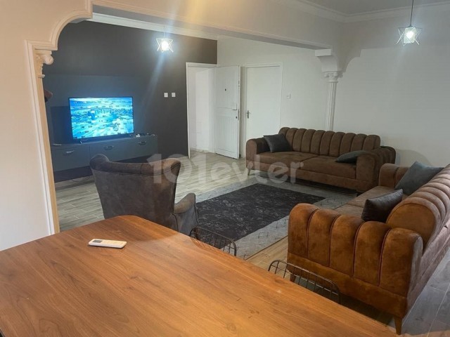 LARGE 3+1 FLAT FOR SALE IN KYRENIA CENTER