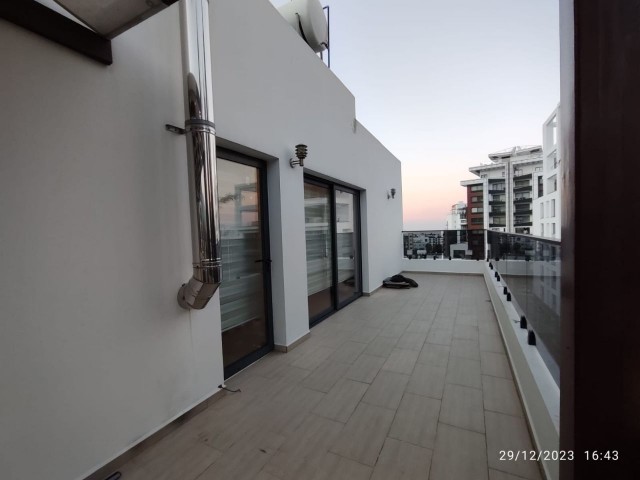 GREAT VIEW PENTHOUSE FLAT FOR SALE IN KYRENIA CENTER WITH ULTRA LUXURIOUS TERRACE WITH JACUZZI