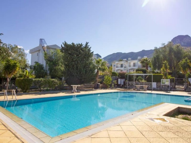 2+1 FLAT FOR SALE IN ÇATALKOY, KYRENIA