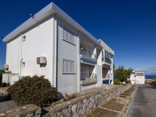 2+1 FLAT FOR SALE IN ÇATALKOY, KYRENIA