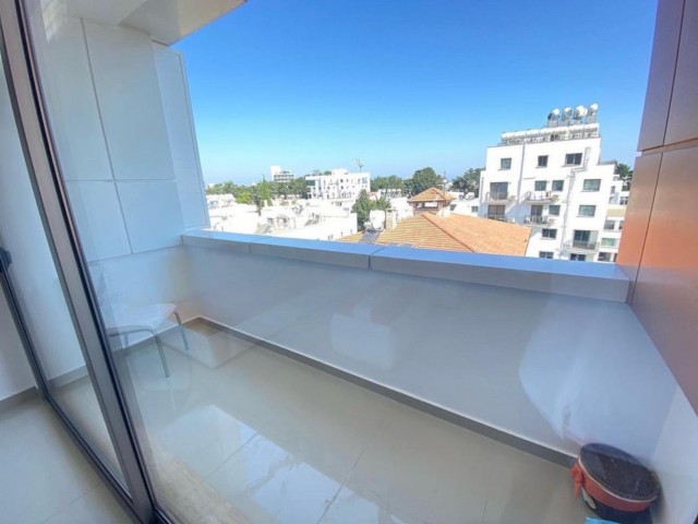 2+1 FLAT FOR SALE IN KYRENIA CENTER