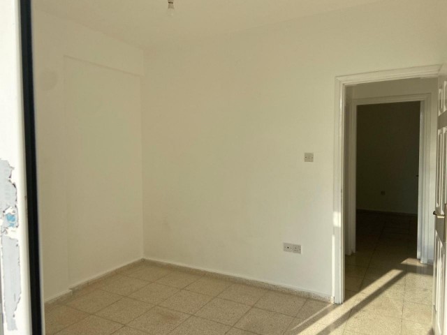 2+1 FOR SALE IN KYRENIA CENTER