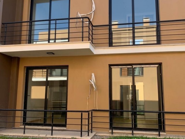 2+1 FLAT WITH POOL FOR SALE IN A SITE