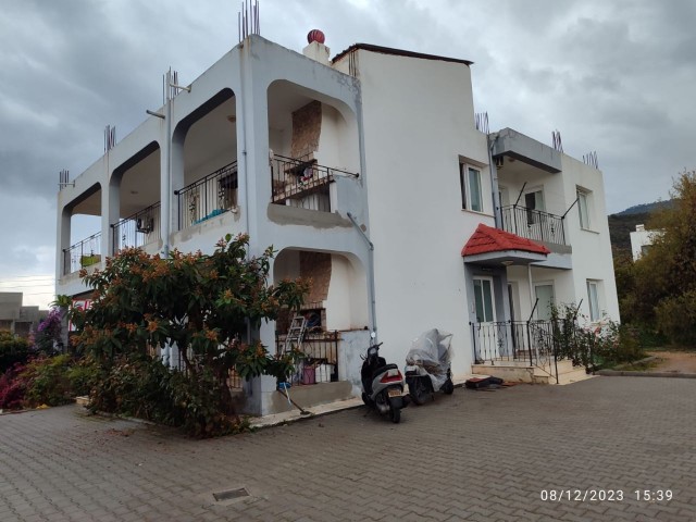 TWO-STOREY, 3RD FLOOR COMPLETE BUILDING WITH SEA VIEW FOR SALE IN ALSANCAK