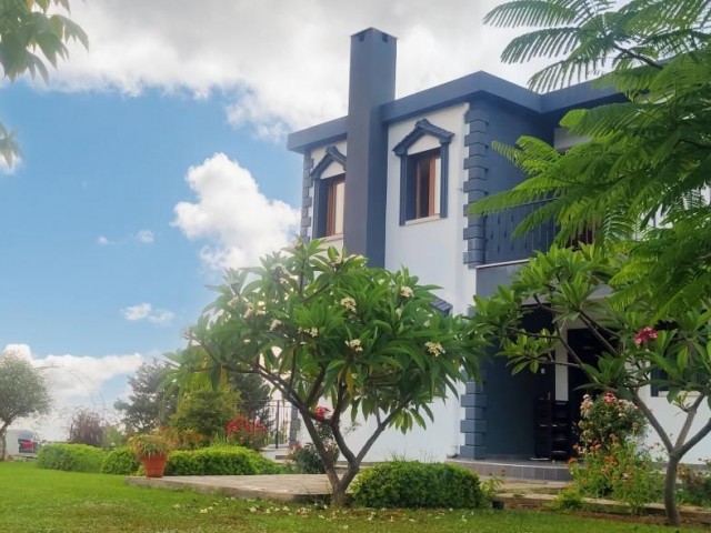 VILLA ZU VERKAUFEN IN ARAPKÖY, GIRNE, MIT DER MAGIE DER NATUR