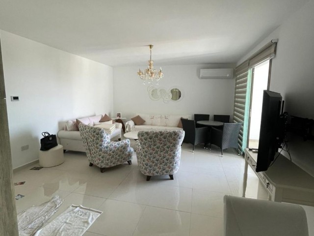 2+1 FULLY FURNISHED FLAT IN THE HEART OF KYRENIA