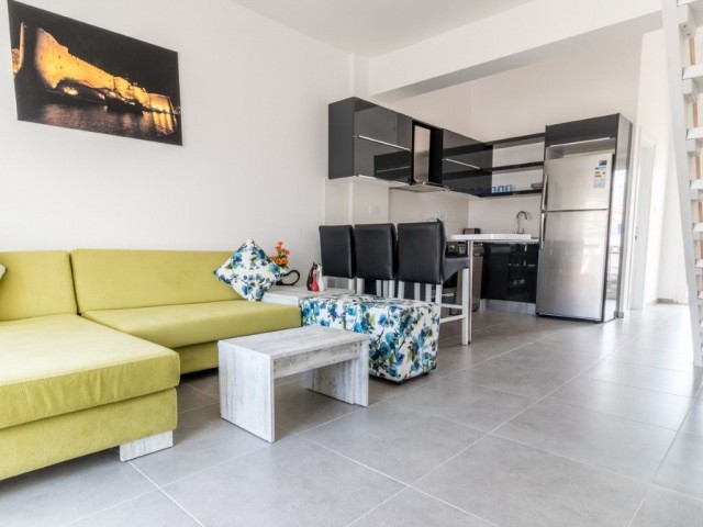 1+1 FLAT WITH HIGH RENTAL INCOME IN ESENTEPE, GIRNE, WITHIN A SITE