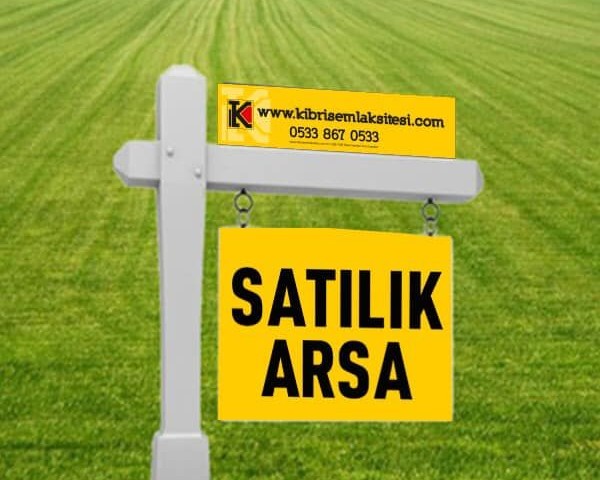 GİRNE KARŞIYAKA,DA MUHTEŞEM MANZARAYA SAHİP ARSA