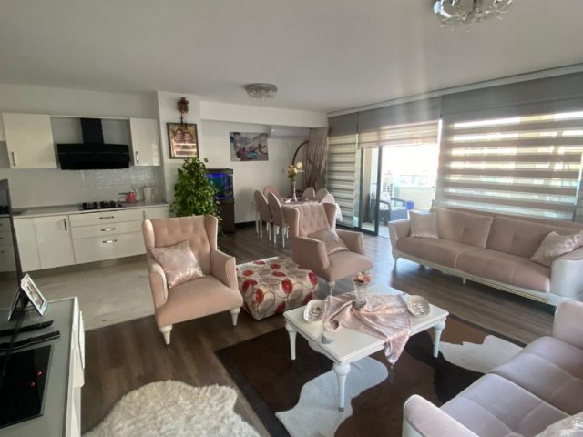 3+1 RESIDENCE FLAT FOR SALE IN KYRENIA CENTER