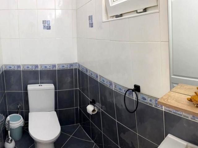 3+1 FLAT FOR SALE IN KYRENIA CENTER NEAR THE MAIN STREET WITHOUT EXPENSES