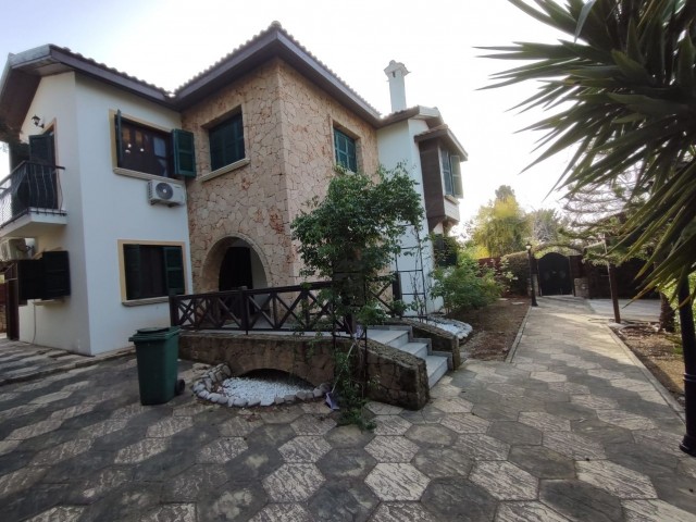 LUXURY VILLA FOR SALE IN GIRNE OZANKÖY NEAR SAH MARKET