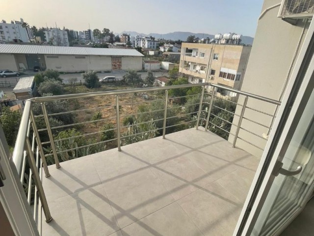 LEFKOŞA GÖNYELİ DE TÜRK KOÇANLI 2+1 SATILIK DAİRE