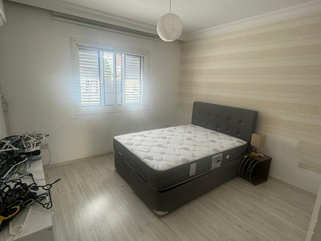 GİRNE MERKEZDE 2+1 KİRALIK DAİRE