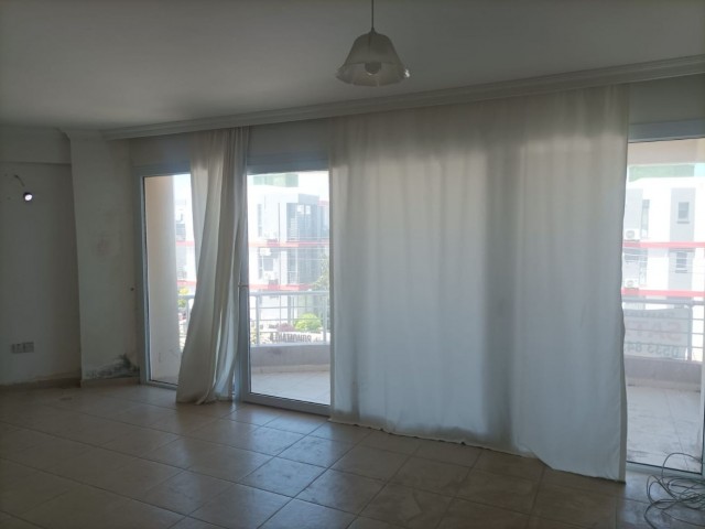 GİRNE ALSANCAKTA SATILIK 3+1 DAİRE