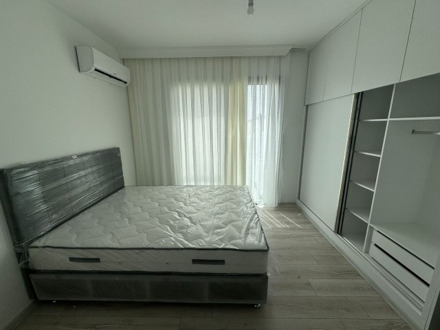 LEFKOŞA DA SIFIR  RESİDANS APT DA  SATILIK  DAİRELER