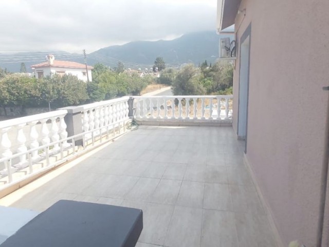 FURNISHED FLAT FOR RENT IN KYRENIA CENTER NEAR BELLAPAIS CIRCLE