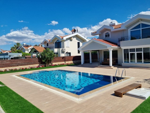 VILLA WITH POOL FOR RENT IN GIRNE OZANKÖY NEAR THE MAIN ROAD