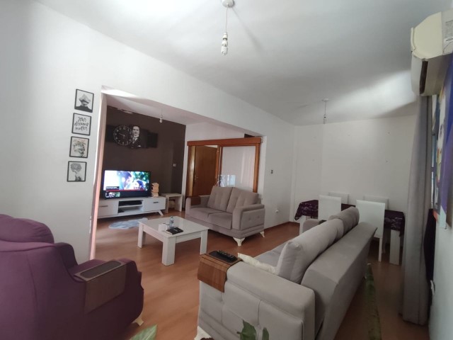 FLAT FOR RENT IN A COMMERCIAL LOCATION ON THE MAIN STREET IN FAMAGUSTA