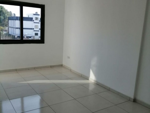 2+1, zero apartment for sale from the owner in the center of Nicosia, within walking distance of Merit Hotel ** 