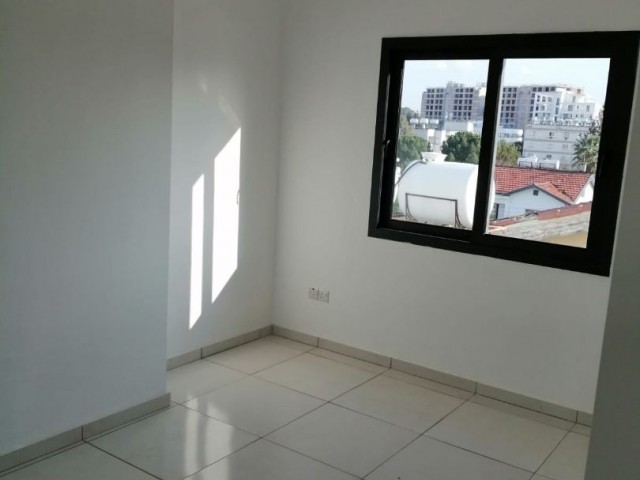 2+1, zero apartment for sale from the owner in the center of Nicosia, within walking distance of Merit Hotel ** 