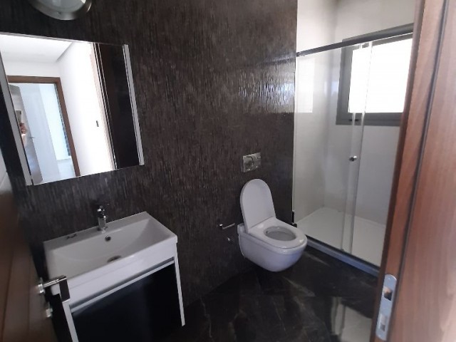 GIRNE MERKEZDE KIRALIK 2+1 RESIDENSE