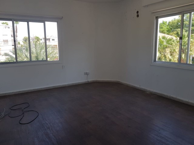 350-3500 GPB OFFICE/APARTMENT FOR RENT IN THE CITY WALLS OF NICOSIA ** 