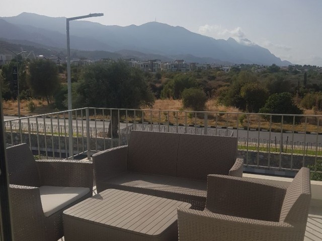 Flat To Rent in Alsancak, Kyrenia