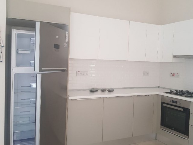 Flat To Rent in Alsancak, Kyrenia