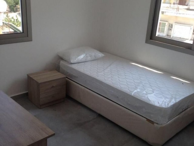 LEFKOŞA 250 GPB KİRALIK 2+1 DAİRE 