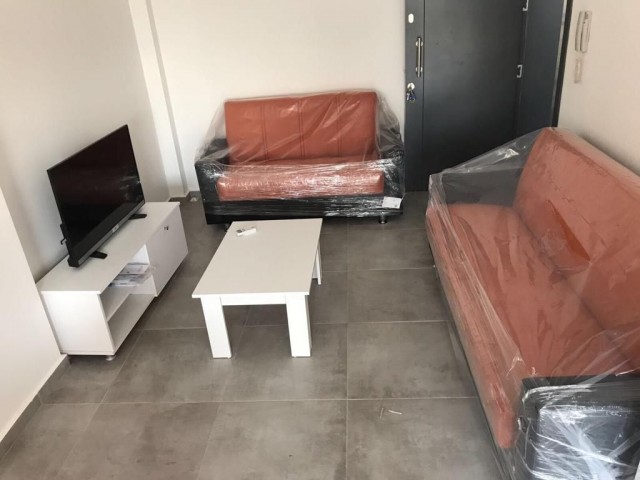 LEFKOŞA 250 GPB KİRALIK 2+1 DAİRE 