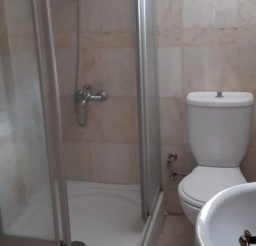 BEYBERBEYİNDE 2+1 1000 GPB KİRALIK BUNGALOV 