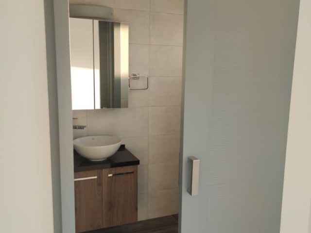 Gönyeli satılık 2+1 penthouse , 120 m2