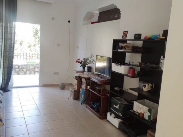 Girne -Alsancak For sale Twin villas 3+1 equivalent, with garden, 110 square meters, Unfurnished. ** 