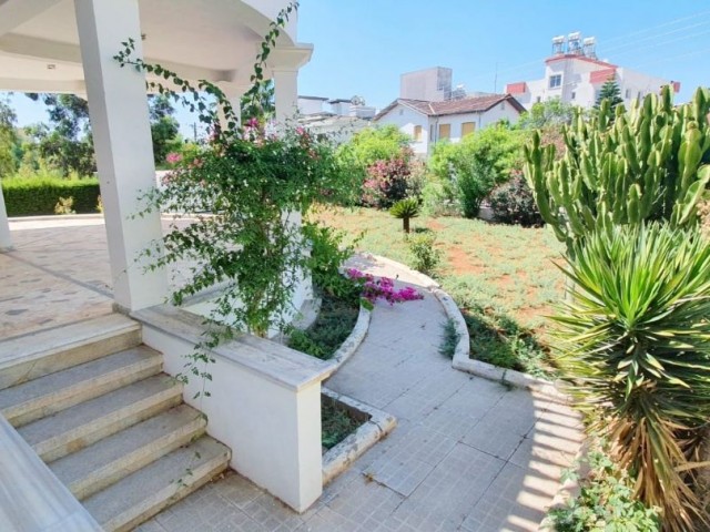  VILLA FOR SALE IN NICOSIA YENİKENT ** 