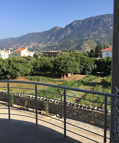 Kyrenia - Lapta. Daily apartment for rent 3+1 Apartment with a pool. *Rented until September.* 