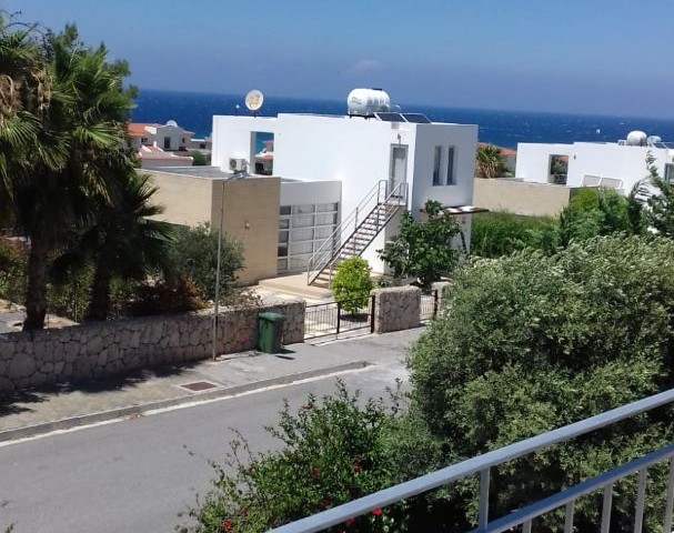 3+1 Villa with mountain & Sea view 3 Bedrooms, 1 Lounge & Kitchen, 2 Bath & Toilets with Private Swimming Pool & Garden ** 