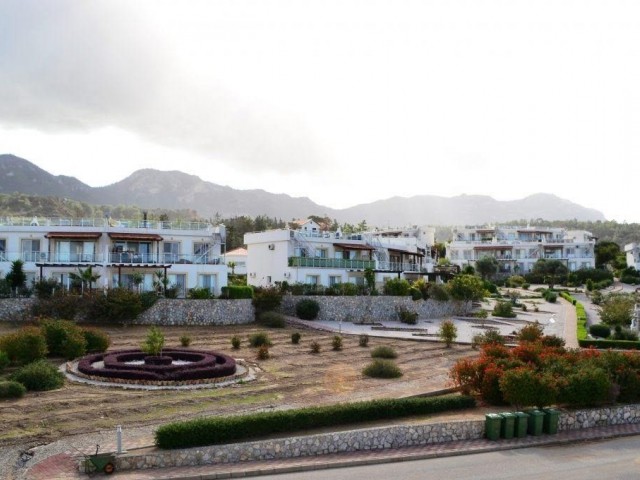 Kyrenia - Esentepe 2 + 1 penthouse for sale. ** 