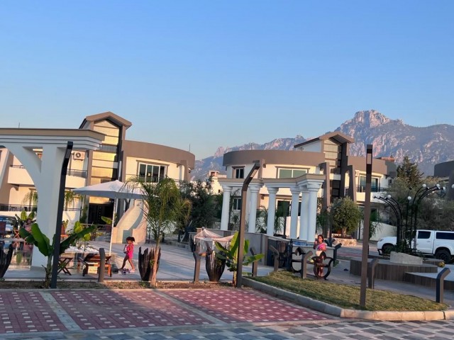 Kyrenia- Edremit, Penthouse 1+1 zu verkaufen.