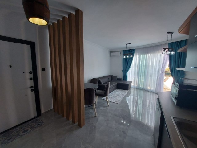 Girne- Edremit, satilik  penthouse 1+1 .