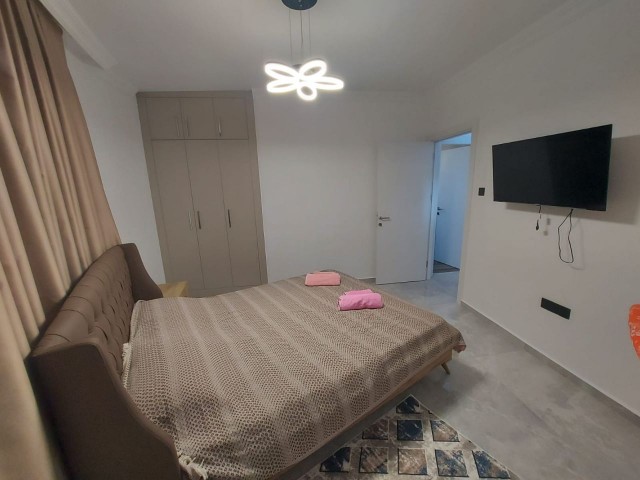 Girne- Edremit, satilik  penthouse 1+1 .