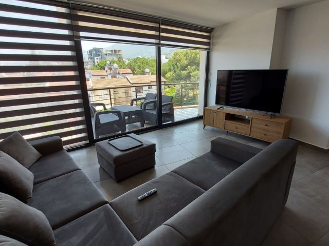 KYRENIA - Upper Kyrenia, 2+1 flat for sale in Barış Park.