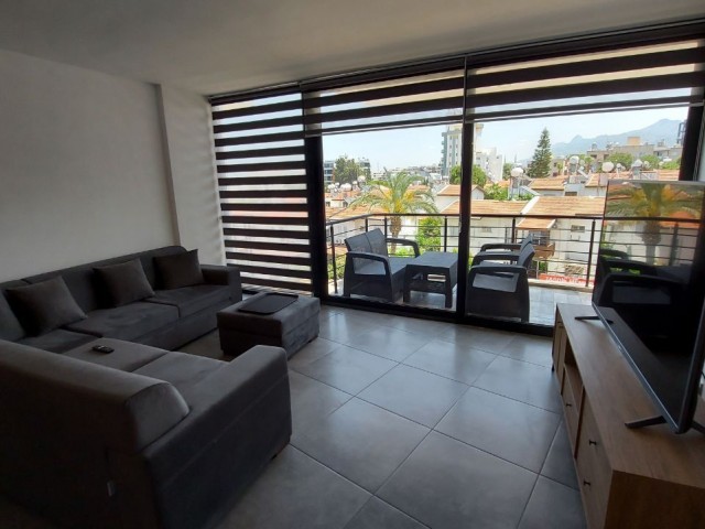 KYRENIA - Upper Kyrenia, 2+1 flat for sale in Barış Park.