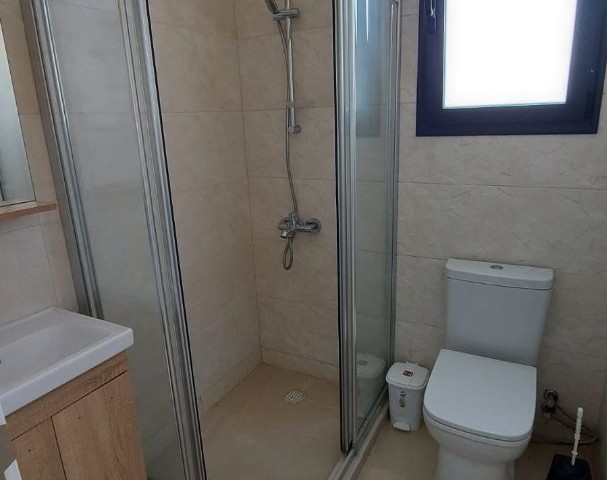 Flat To Rent in Alsancak, Kyrenia