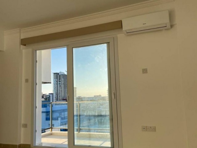 Flat For Sale in Long Beach, Iskele