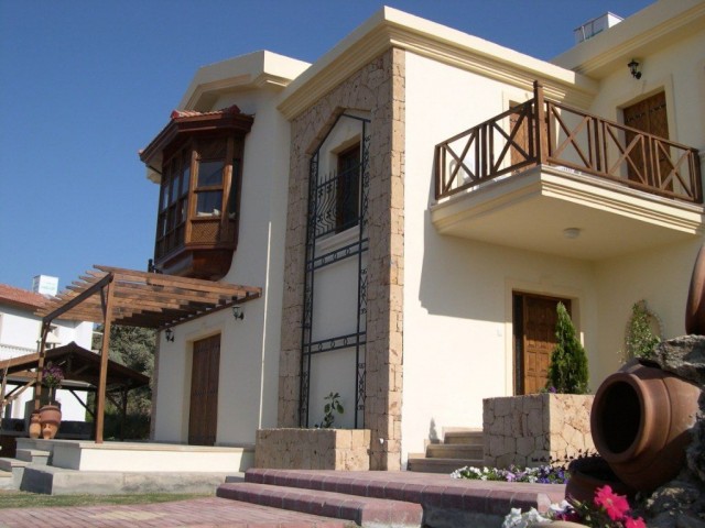 Villa For Sale in Alsancak, Kyrenia